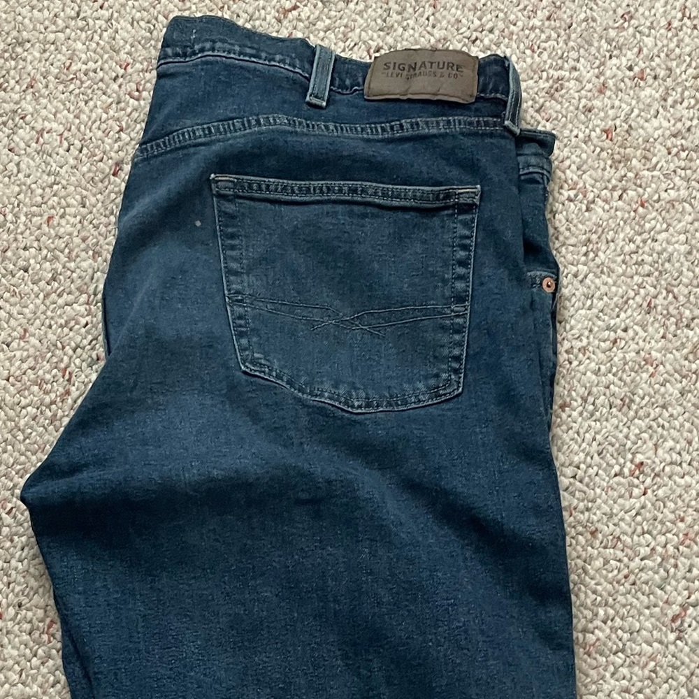 Men’s Levi Strauss signature jeans 40 x 32